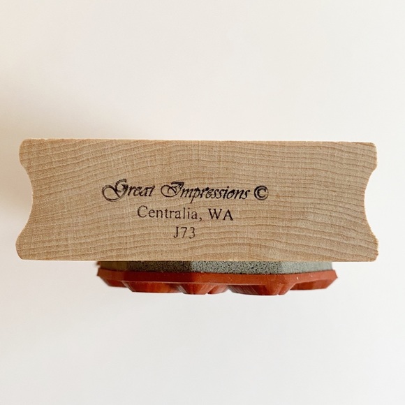 Great Impressions Flower Wood Rubber Stamp - Picture 3 of 6